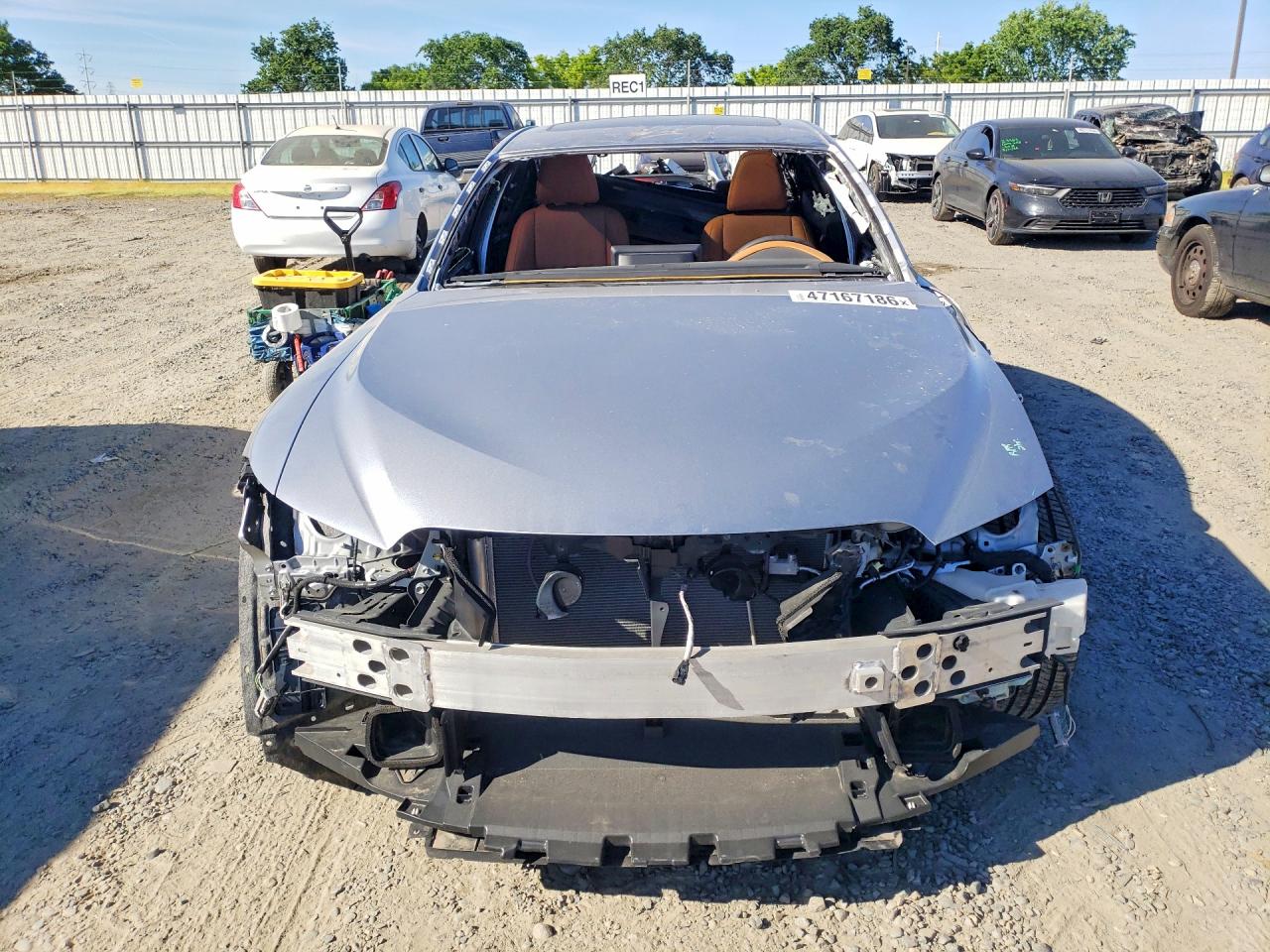 2024 LEXUS IS
