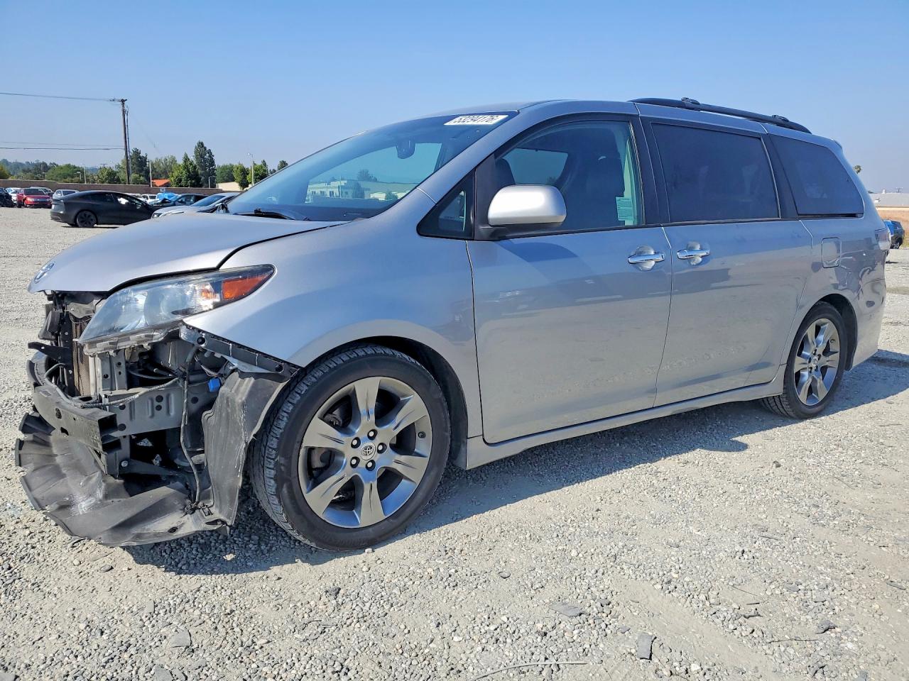 2014 TOYOTA SIENNA