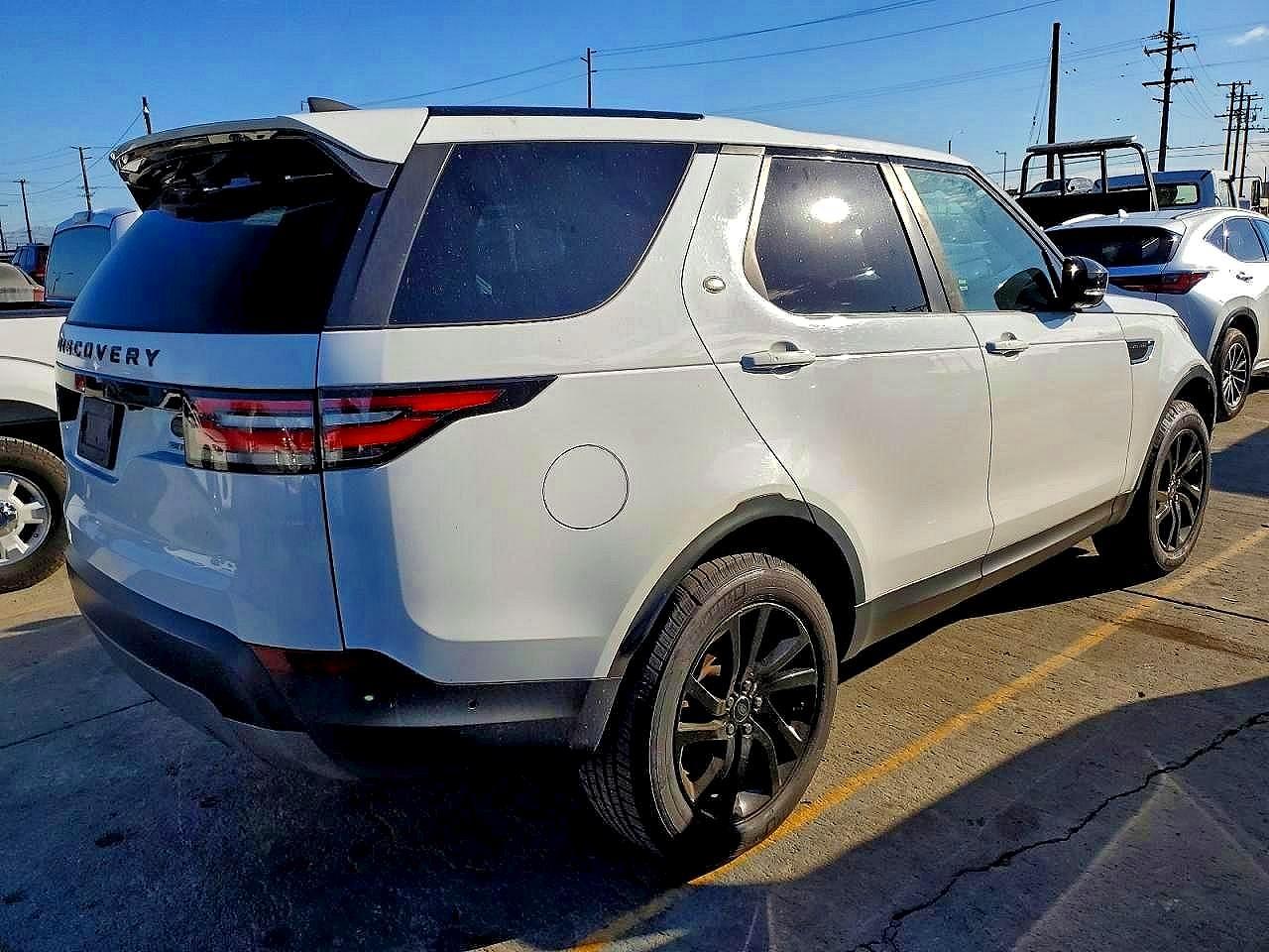 2017 LAND ROVER DISCOVERY