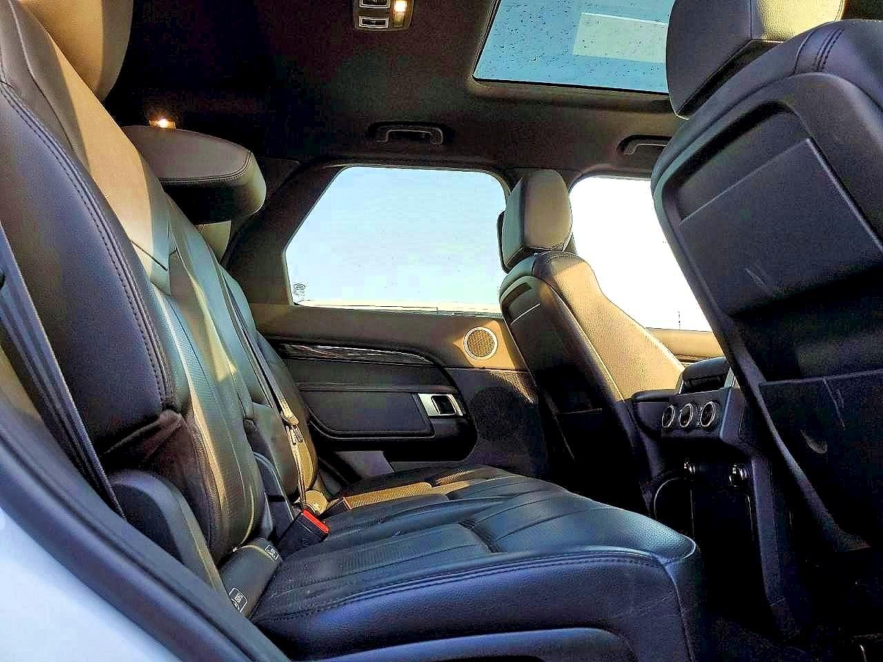 2017 LAND ROVER DISCOVERY