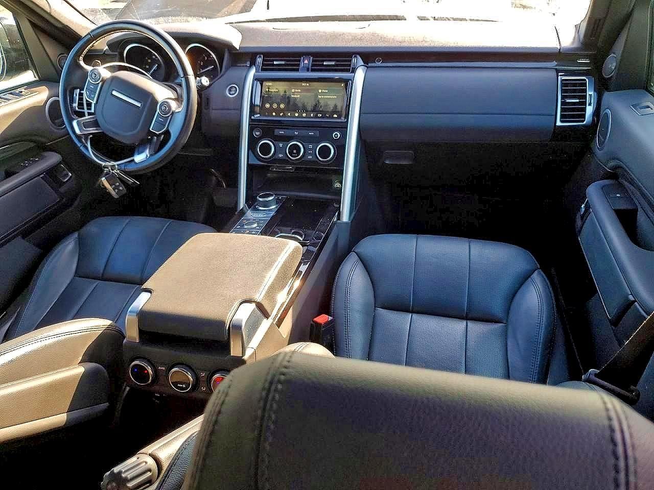 2017 LAND ROVER DISCOVERY