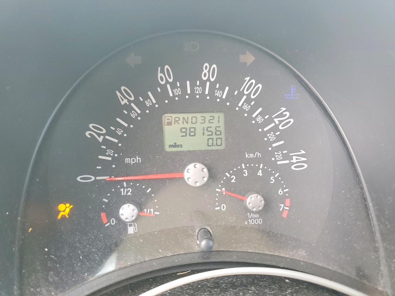 2001 VOLKSWAGEN BEETLE