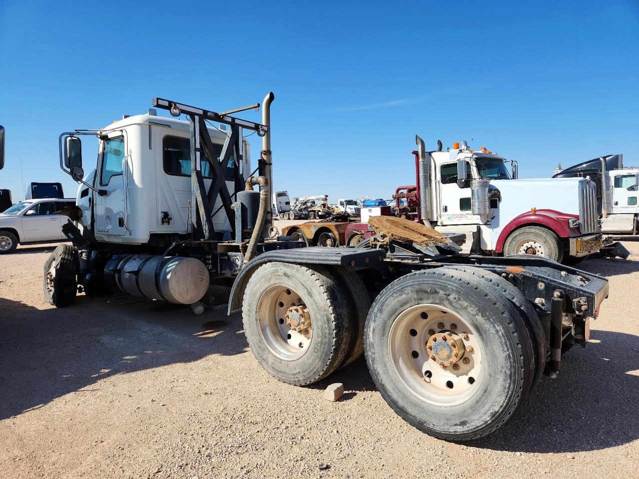 2018 MACK ALL OTHER