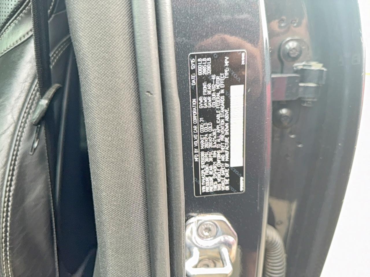 2016 VOLVO XC90
