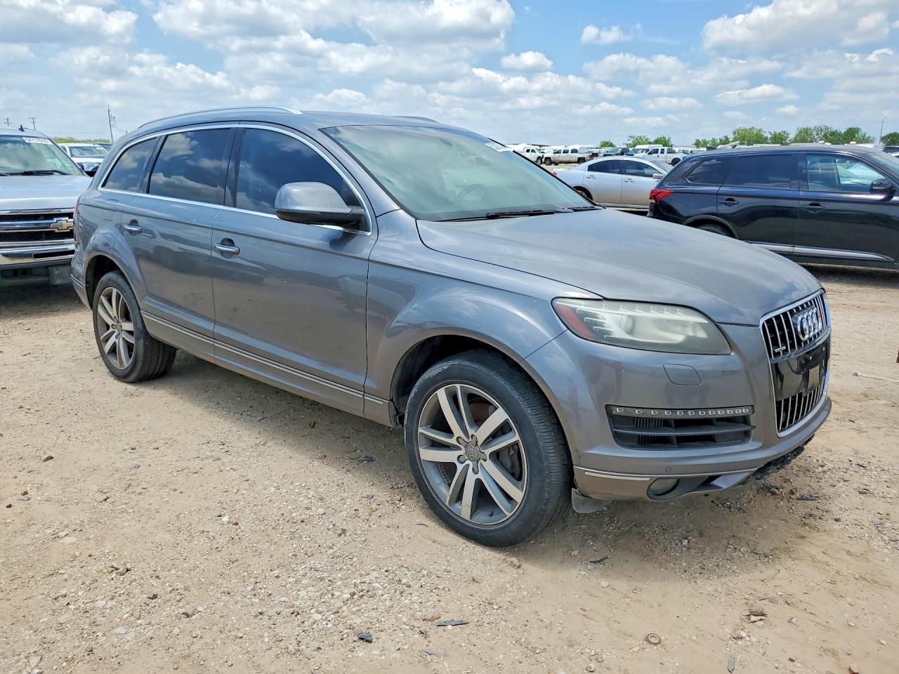 2013 AUDI Q7