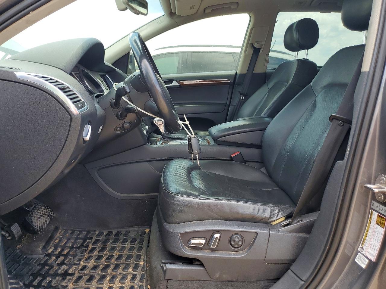2013 AUDI Q7