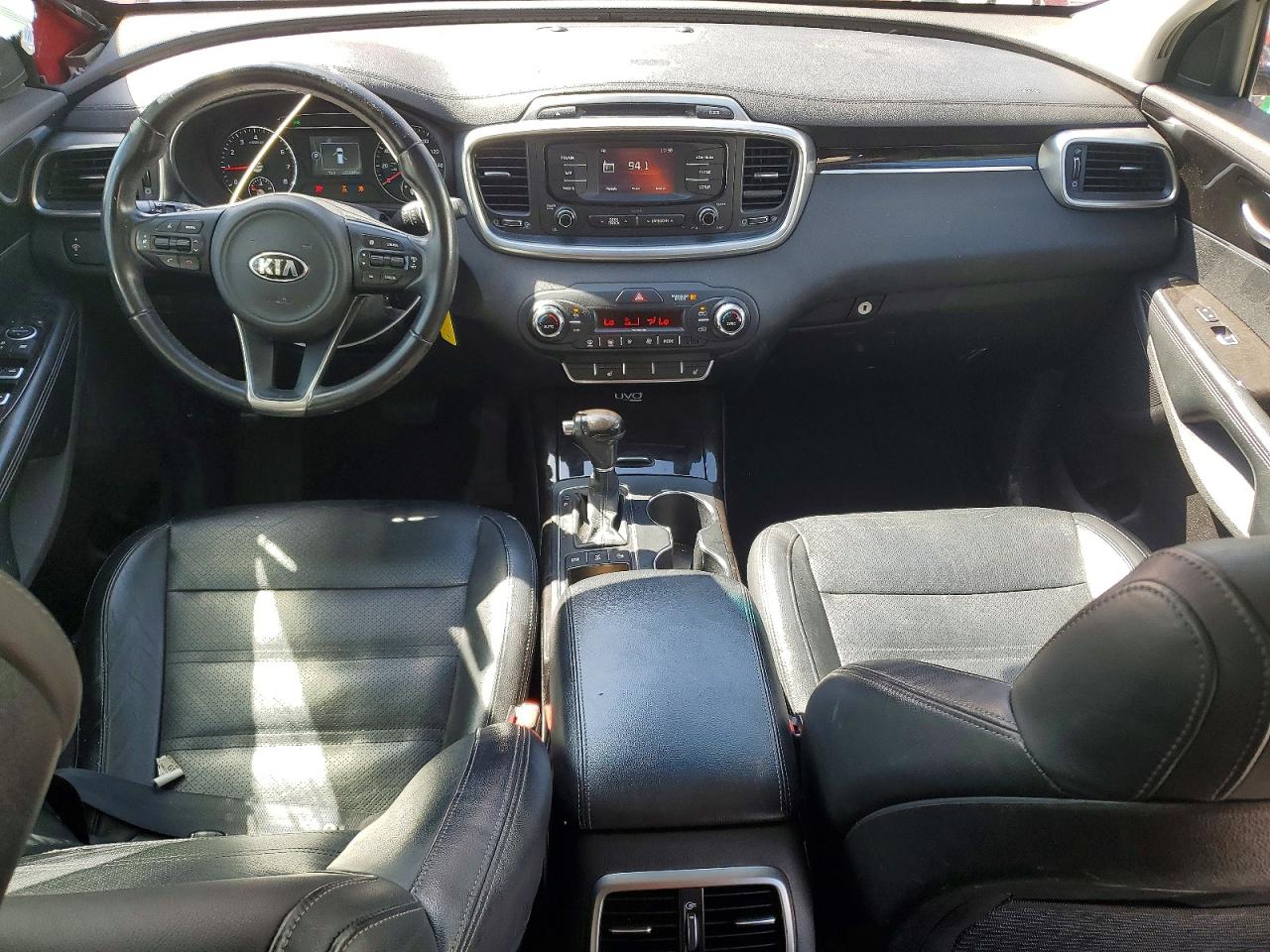 2016 KIA SORENTO