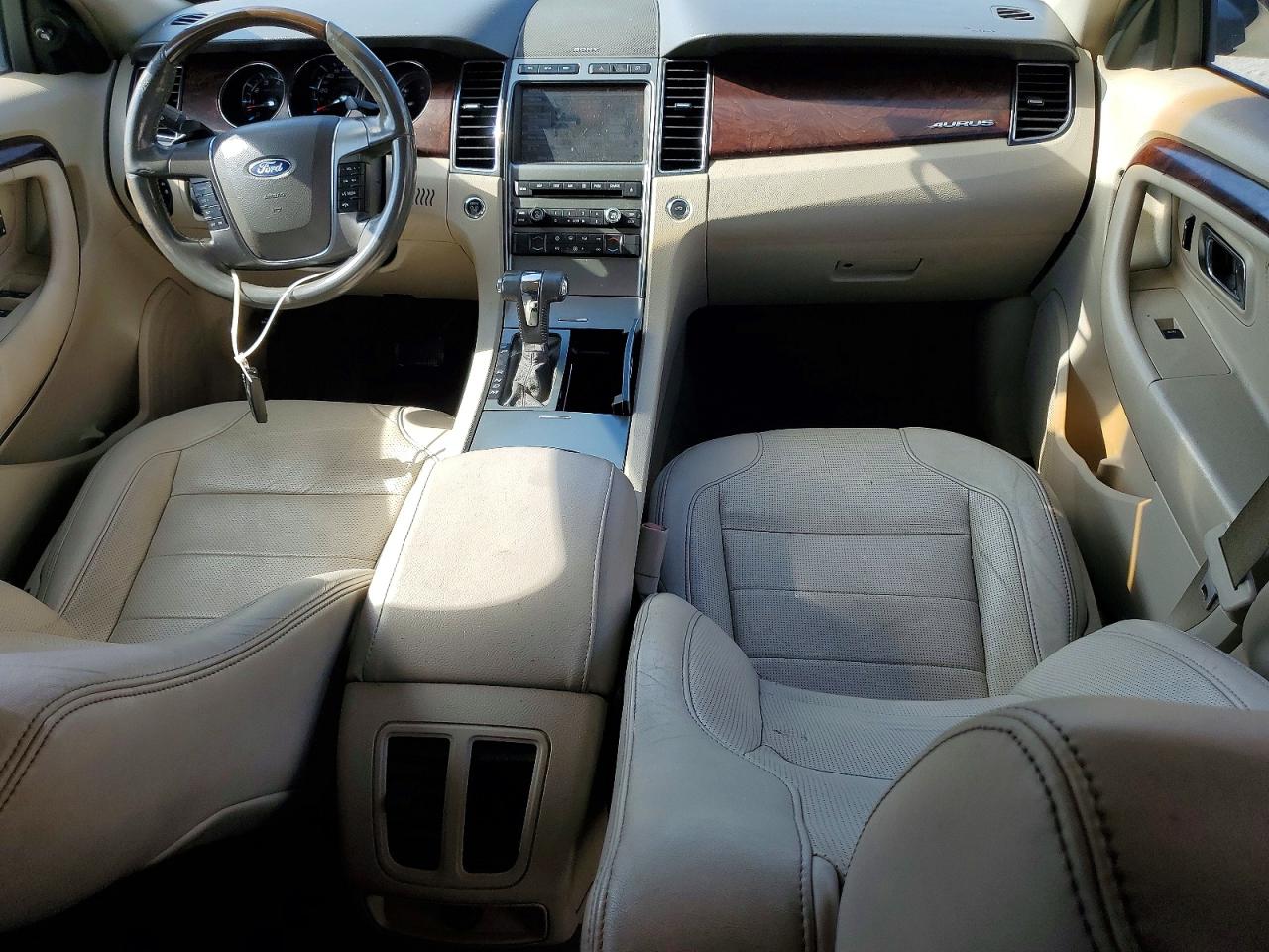 2011 FORD TAURUS