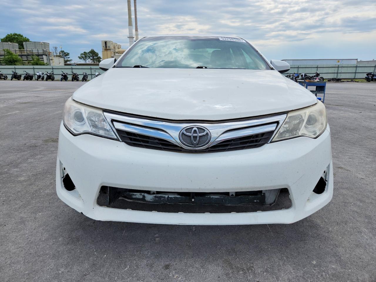 2014 TOYOTA CAMRY