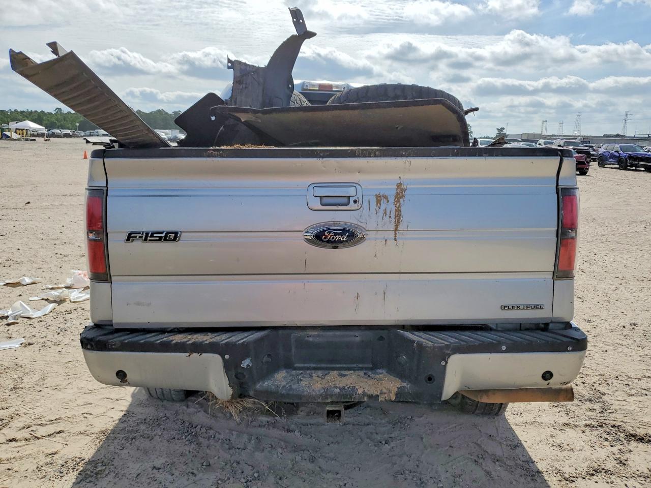 2012 FORD F150