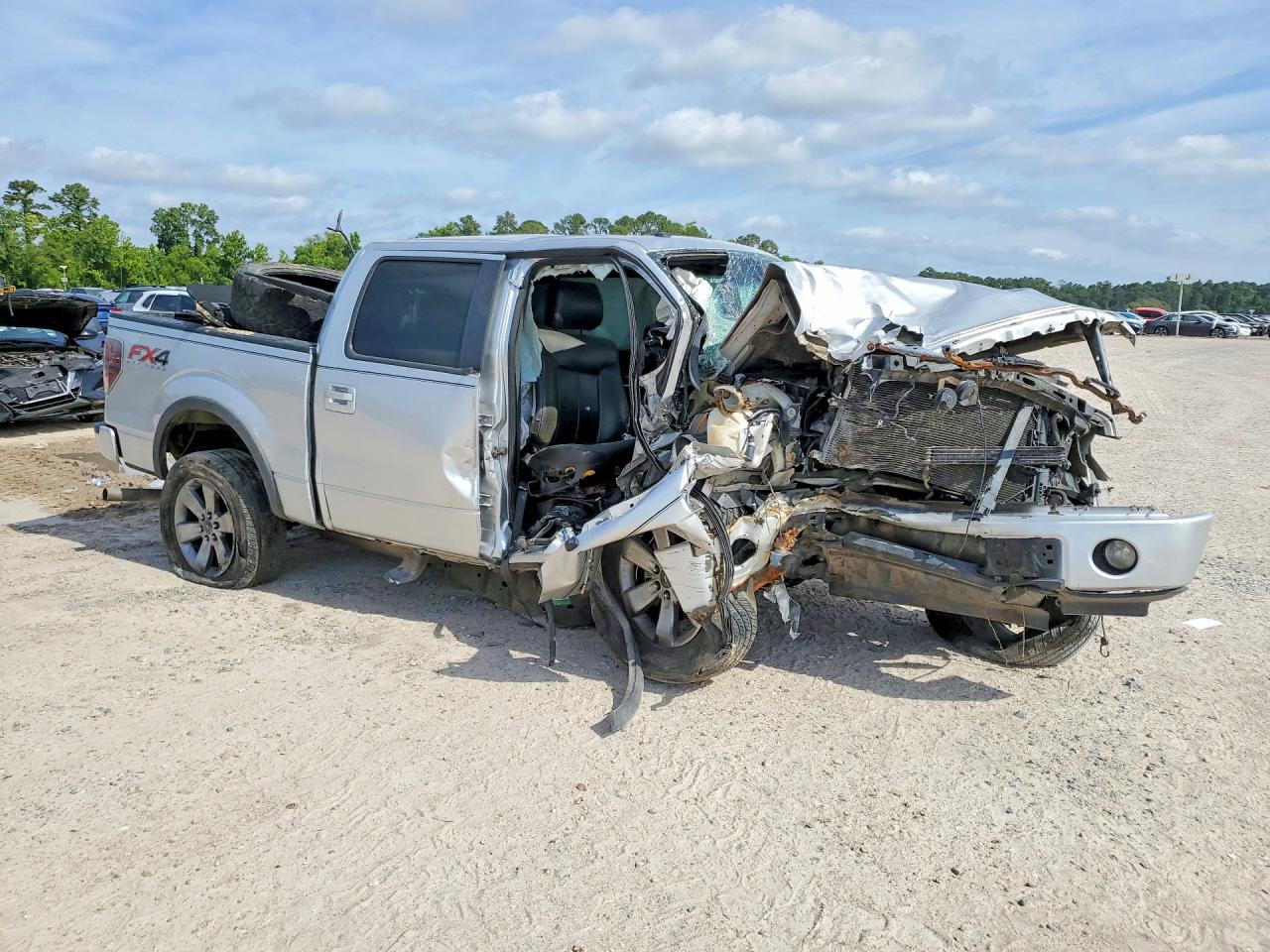 2012 FORD F150