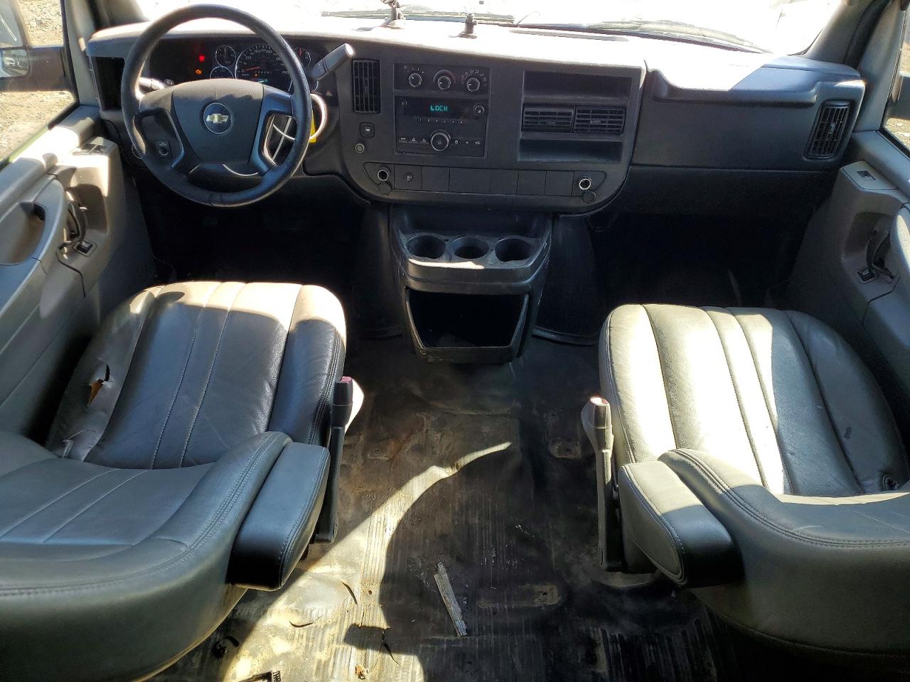 2014 CHEVROLET EXPRESS