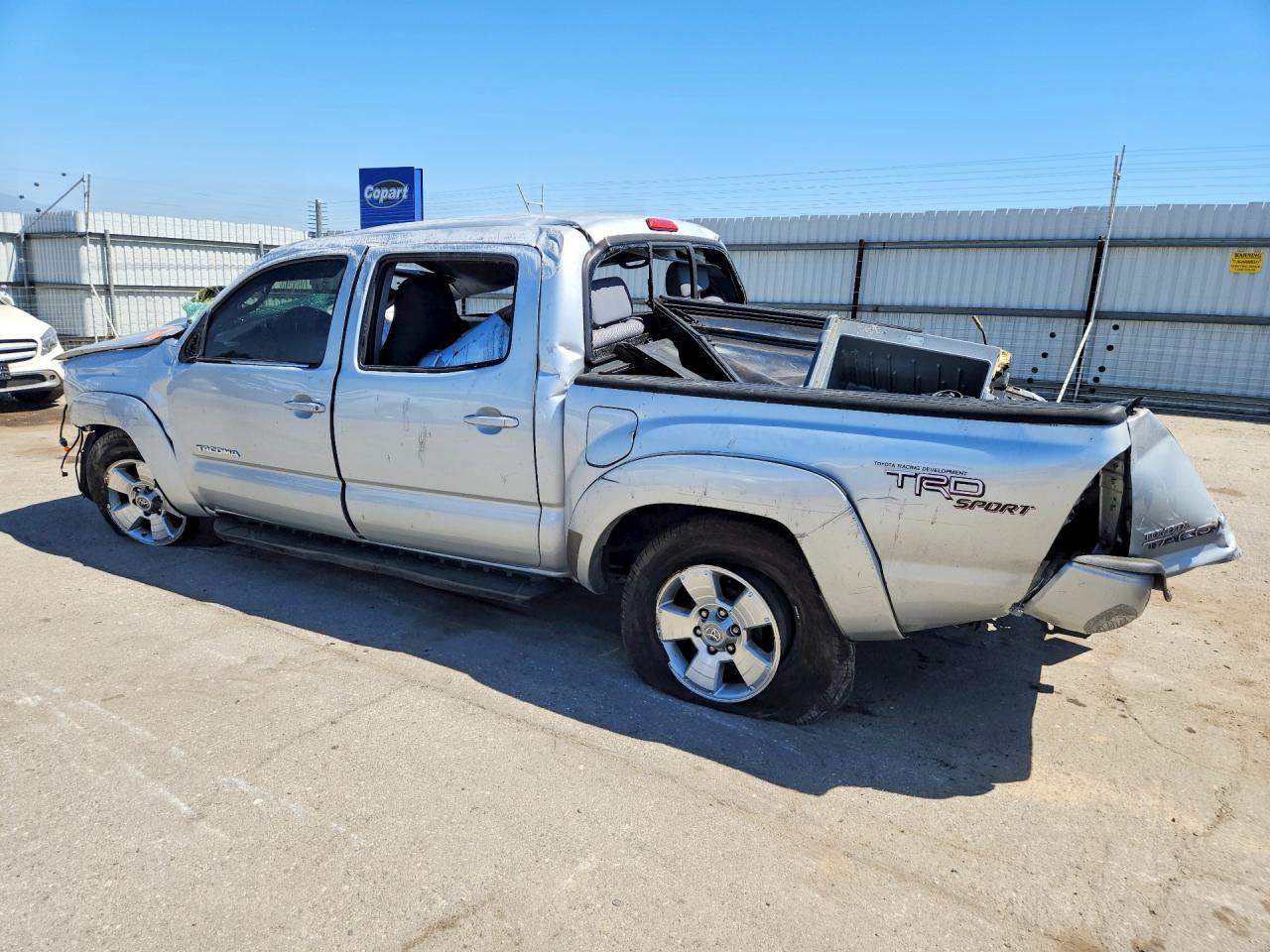 2005 TOYOTA TACOMA