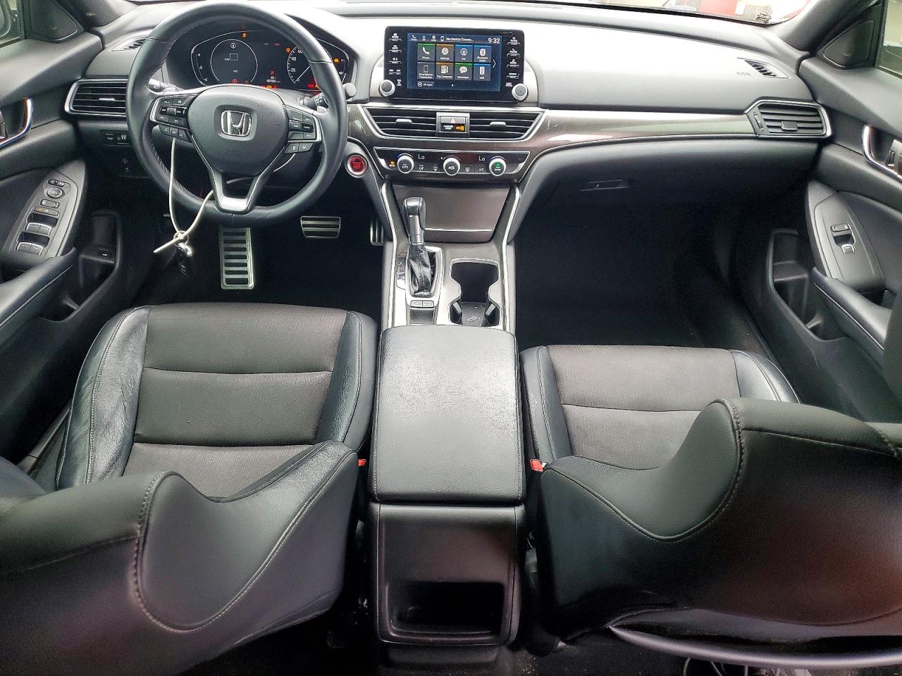 2018 HONDA ACCORD