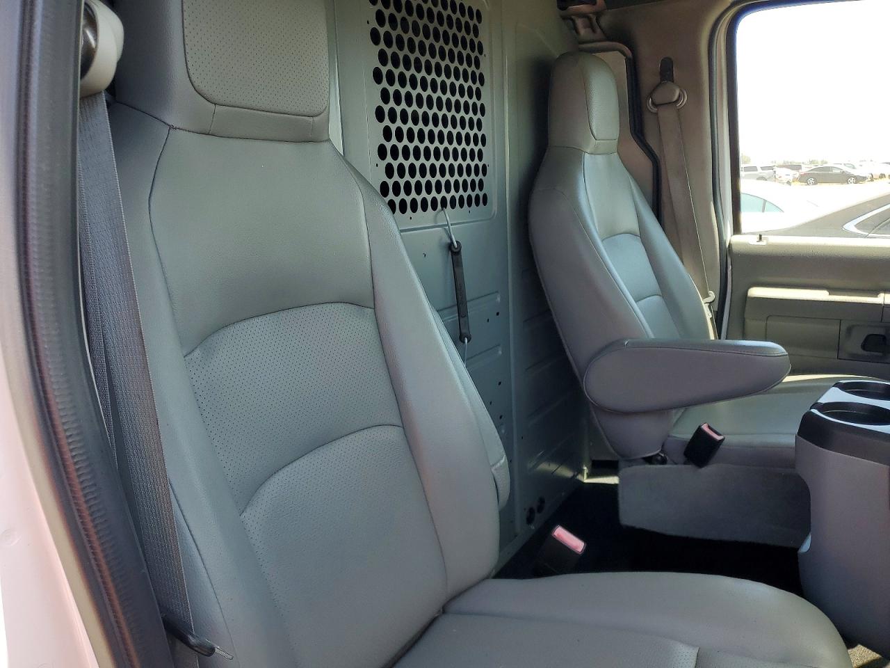 2014 FORD ECONOLINE