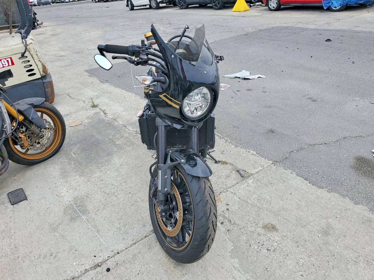 2024 KAWASAKI Z/ZR 1000