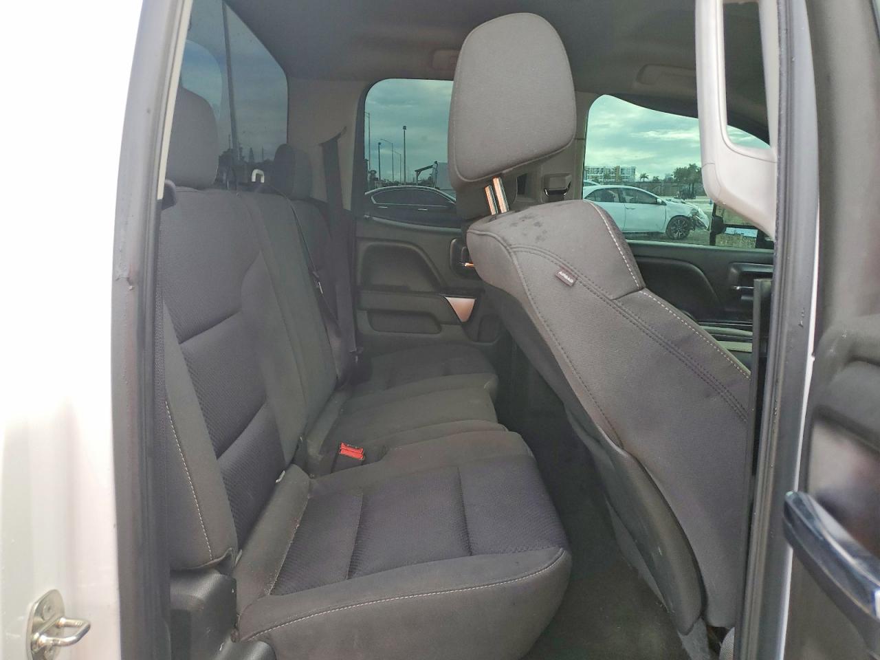2015 CHEVROLET SILVERADO