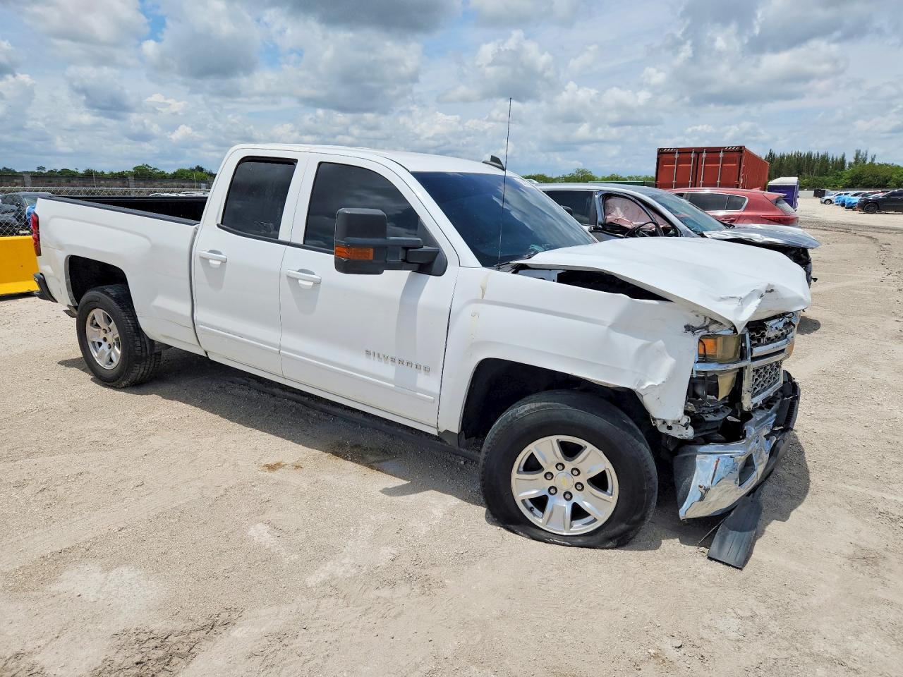 2015 CHEVROLET SILVERADO