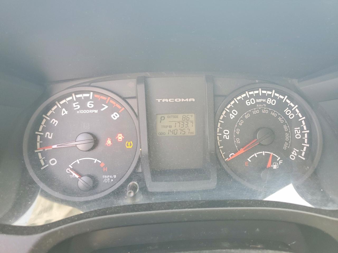 2017 TOYOTA TACOMA