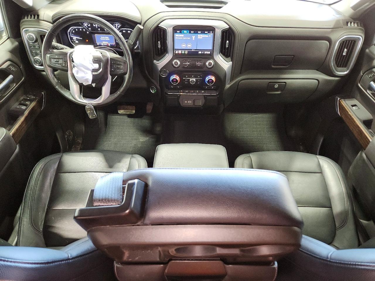 2021 GMC SIERRA