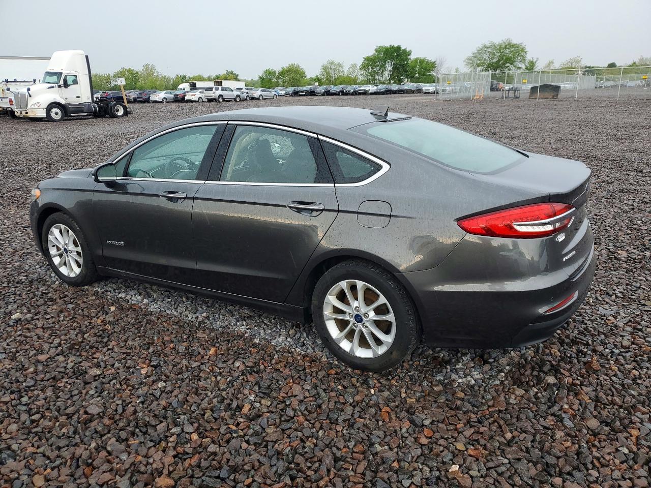 2019 FORD FUSION