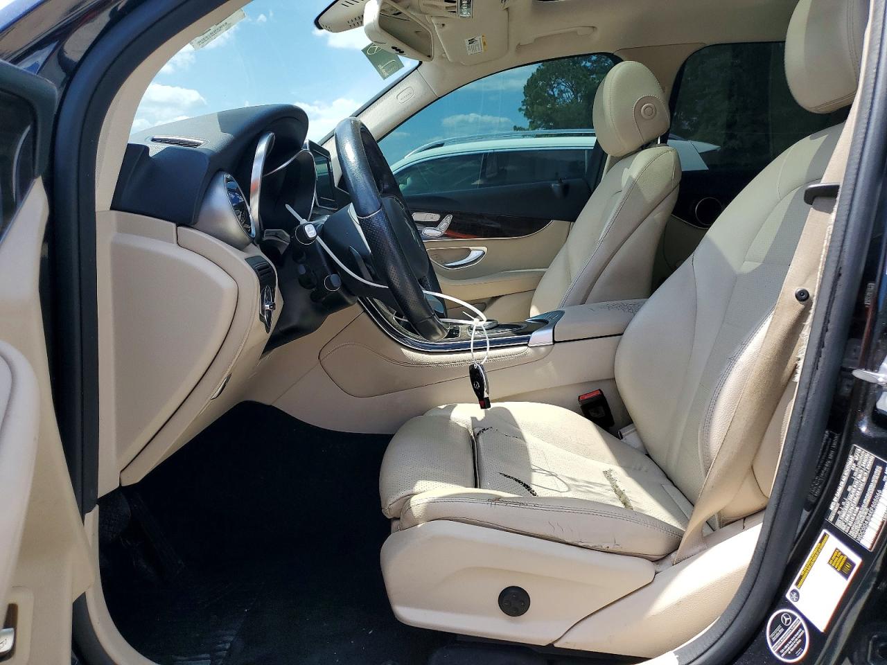 2019 MERCEDES-BENZ GLC-CLASS