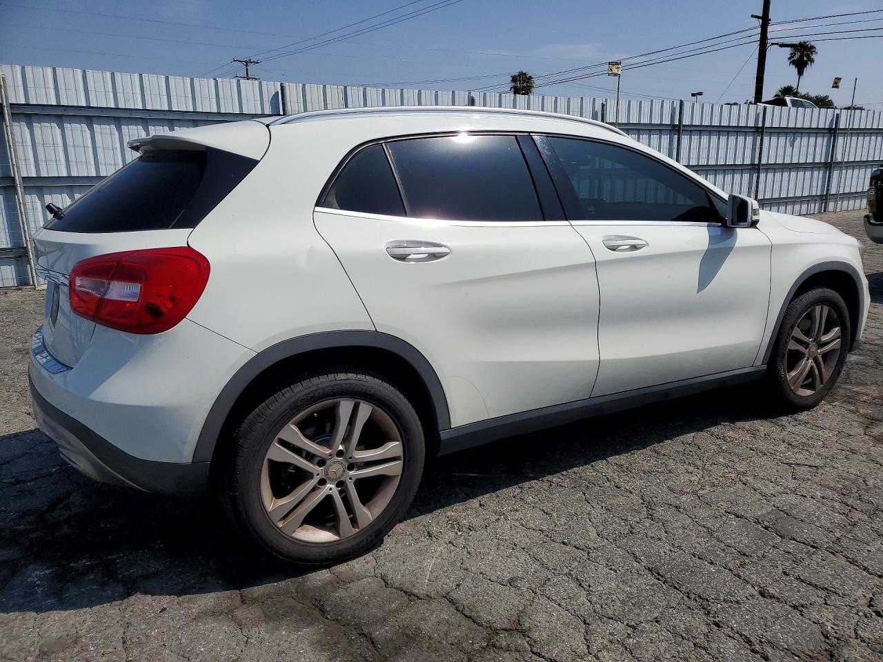 2017 MERCEDES-BENZ GLA-CLASS