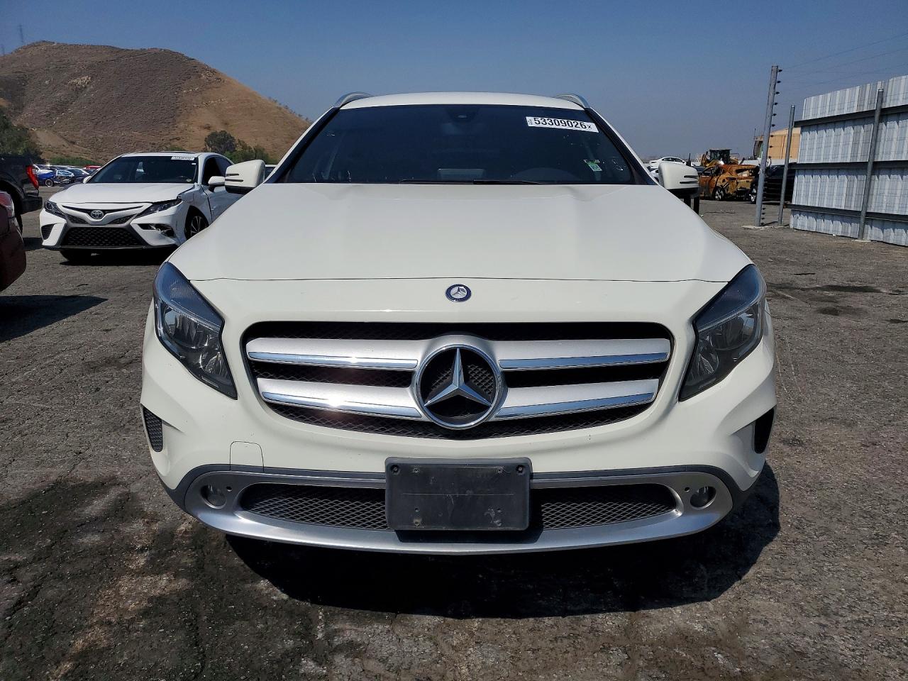2017 MERCEDES-BENZ GLA-CLASS