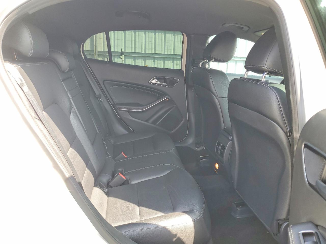 2017 MERCEDES-BENZ GLA-CLASS