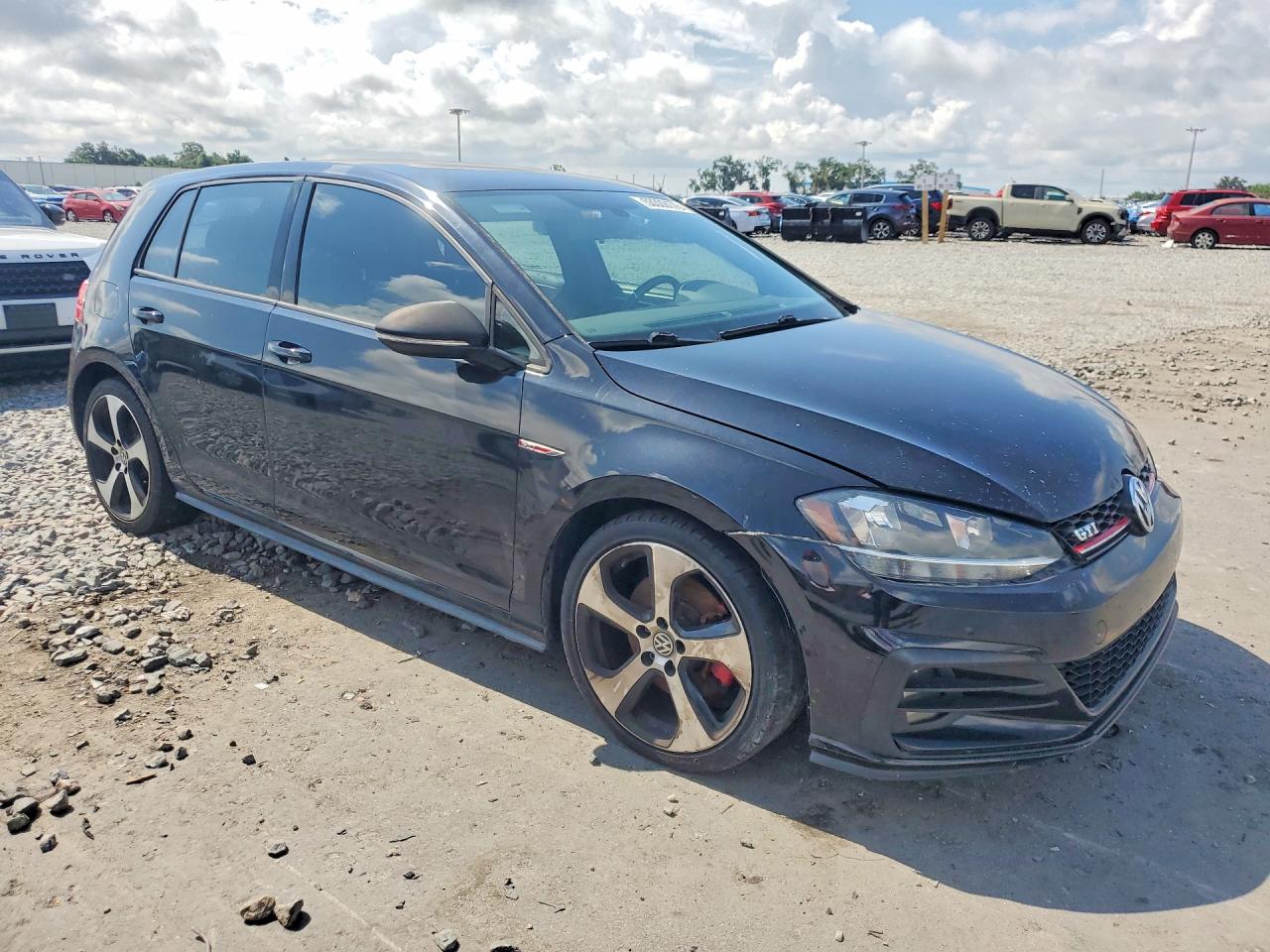 2018 VOLKSWAGEN GTI