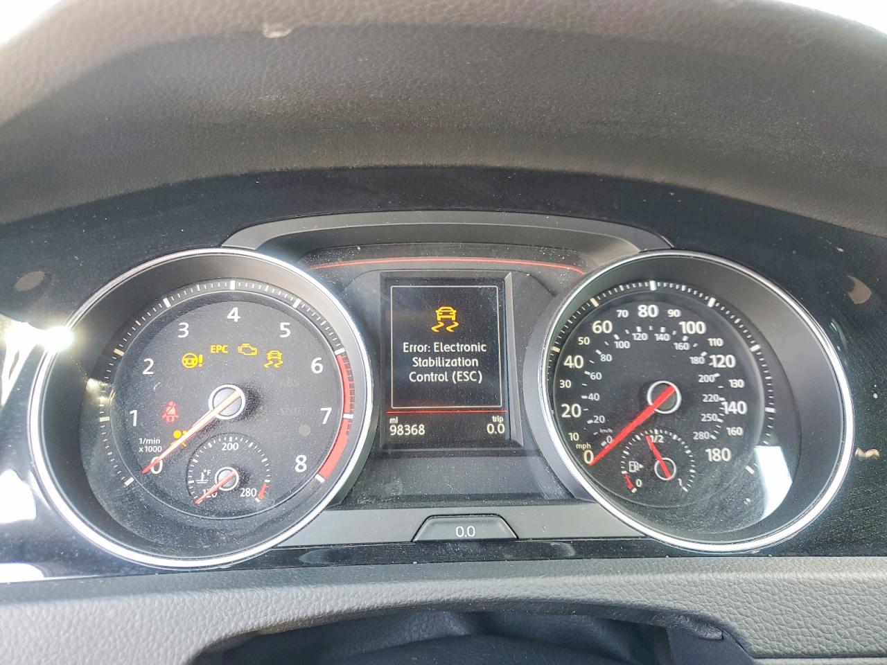 2018 VOLKSWAGEN GTI