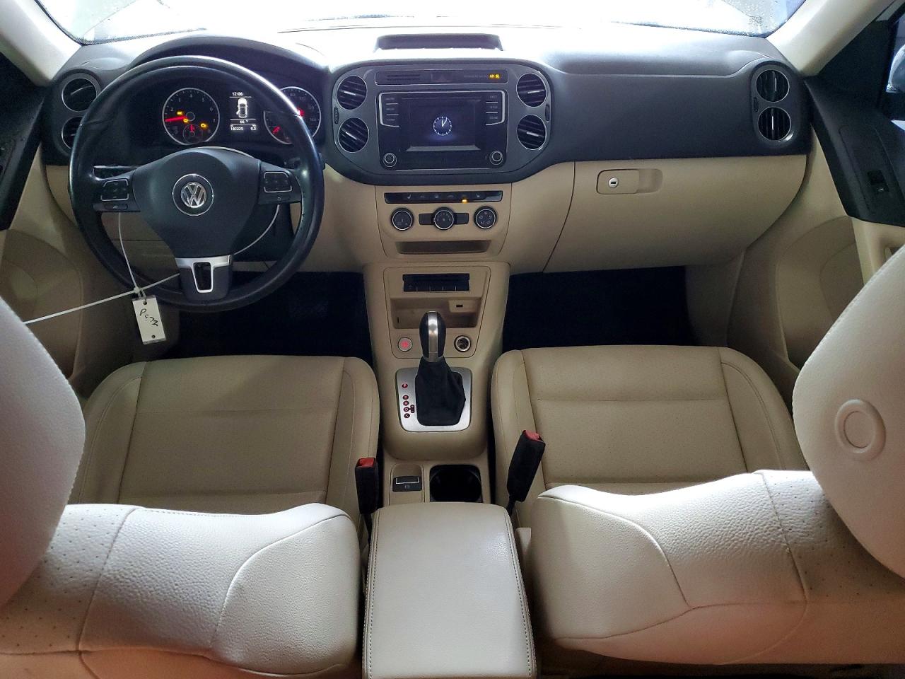 2016 VOLKSWAGEN TIGUAN