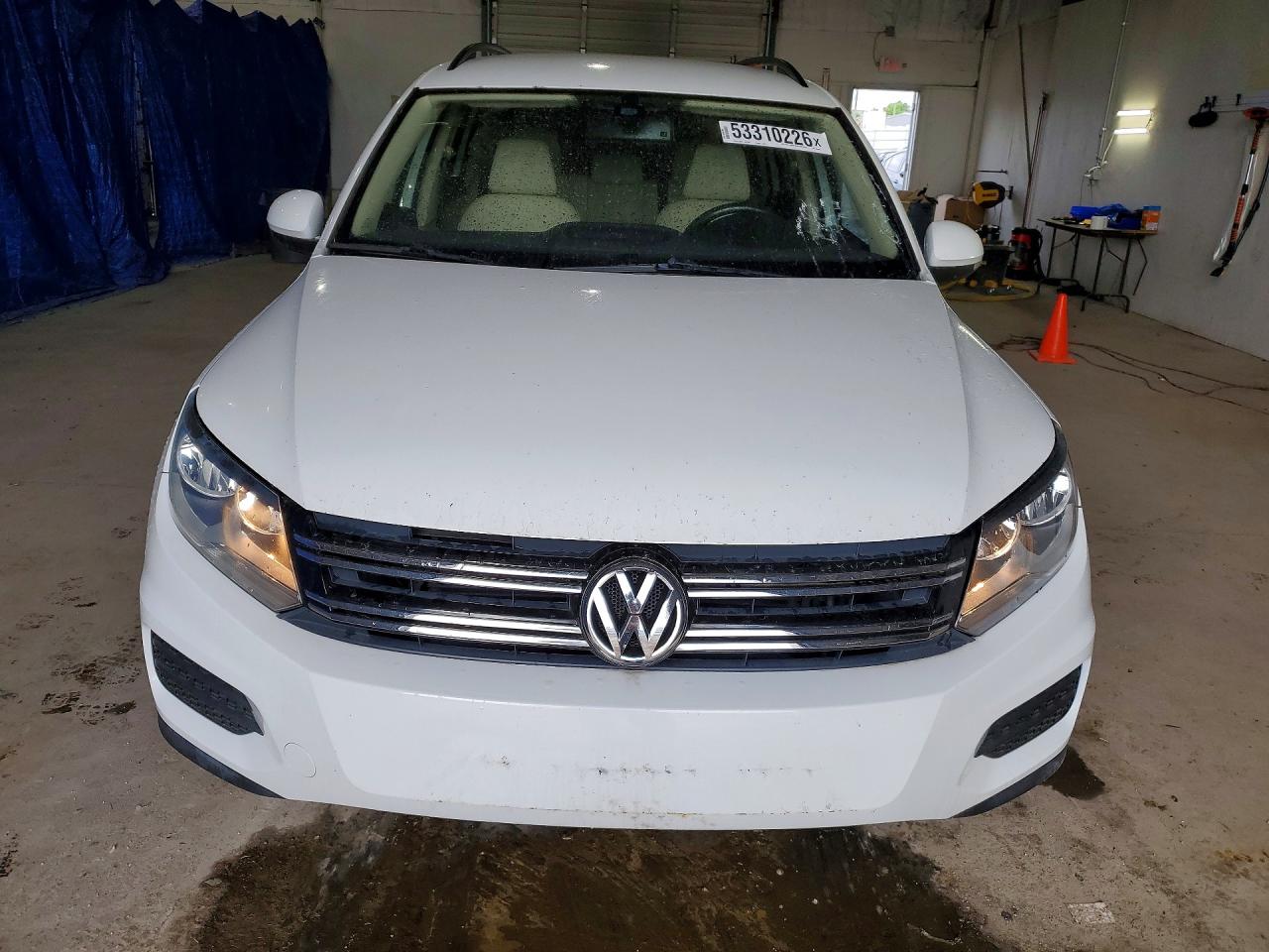 2016 VOLKSWAGEN TIGUAN