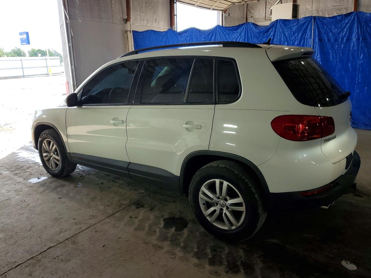 2016 VOLKSWAGEN TIGUAN
