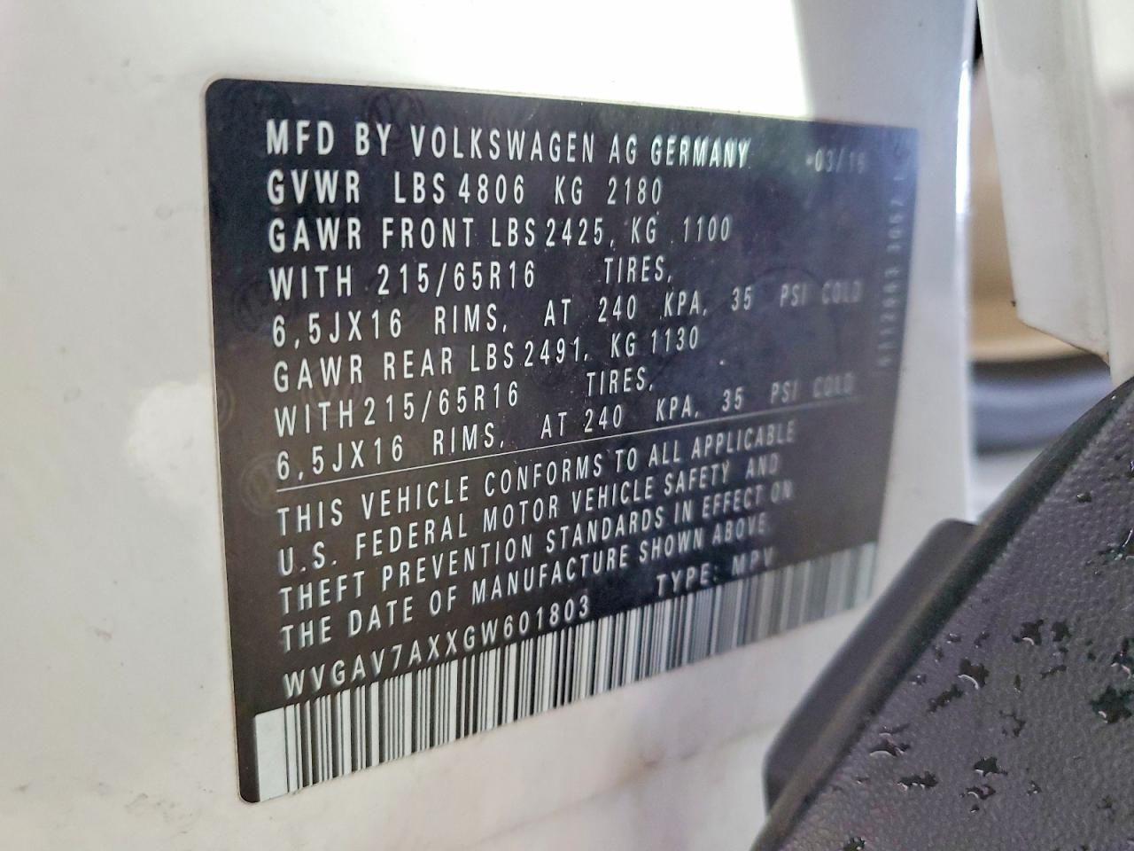 2016 VOLKSWAGEN TIGUAN