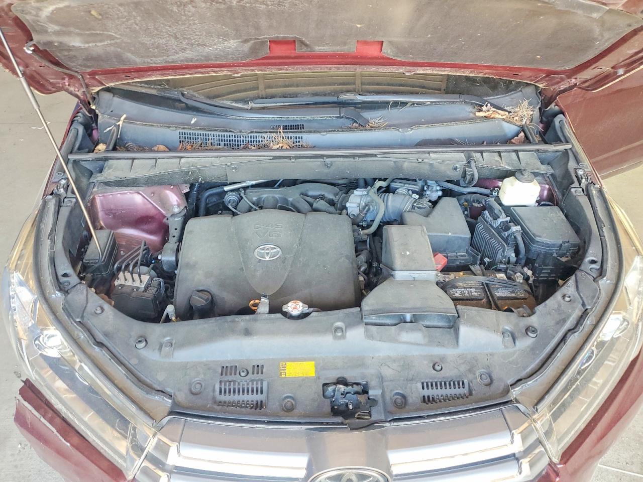 2018 TOYOTA HIGHLANDER