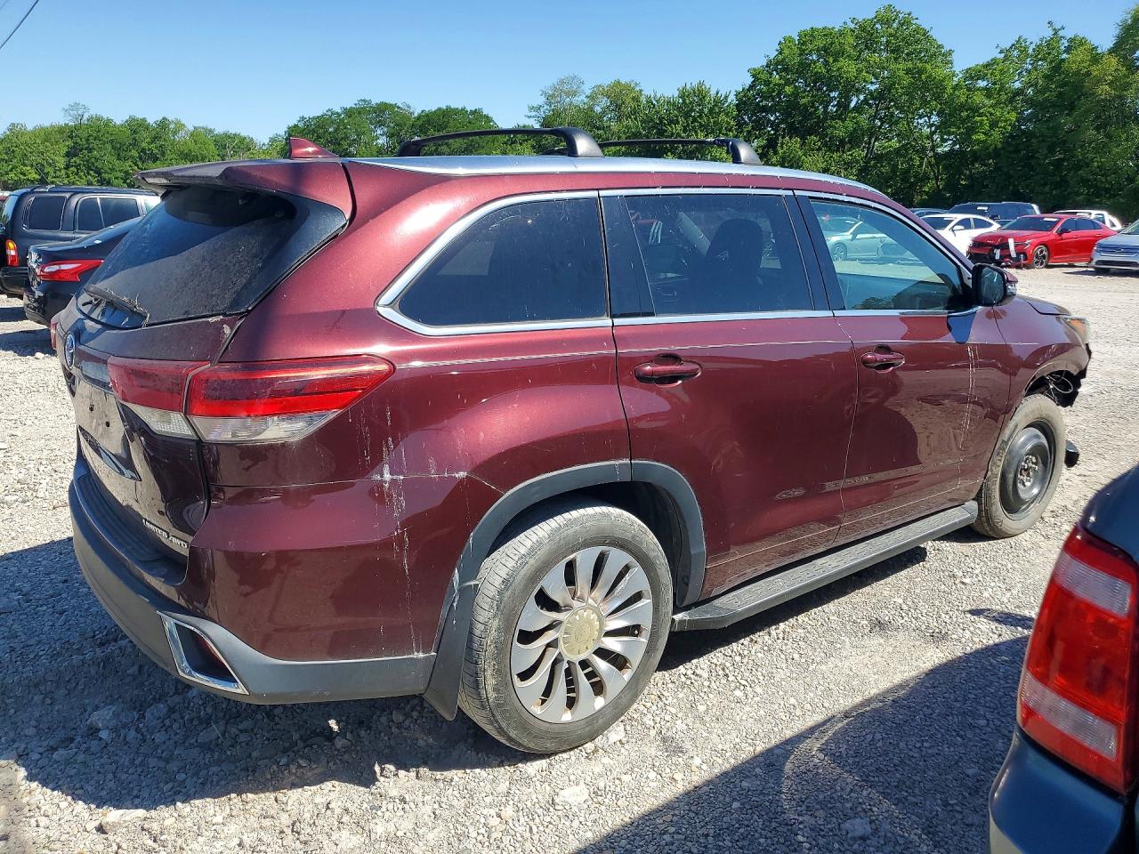 2018 TOYOTA HIGHLANDER