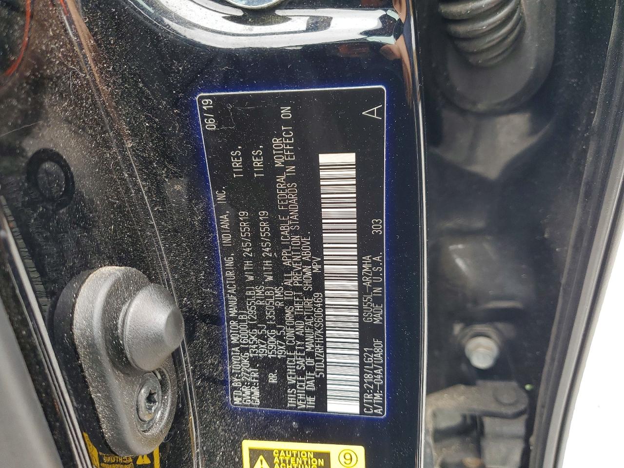 2019 TOYOTA HIGHLANDER