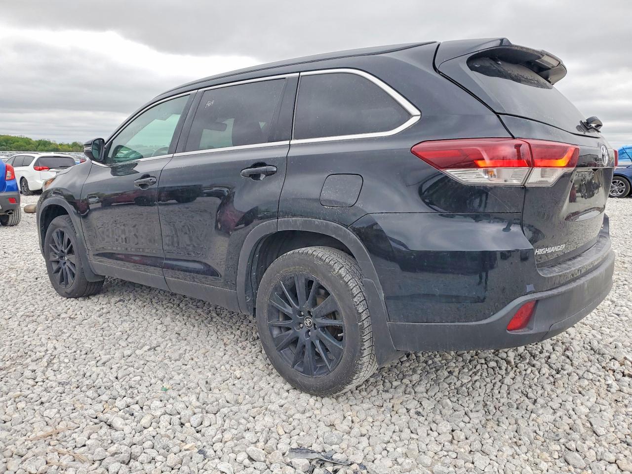 2019 TOYOTA HIGHLANDER