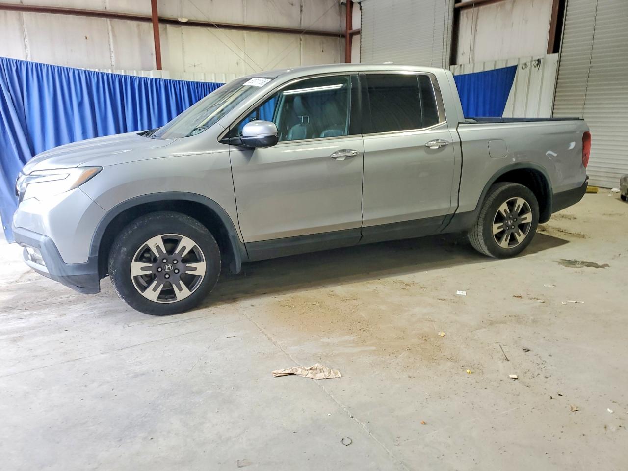 2017 HONDA RIDGELINE
