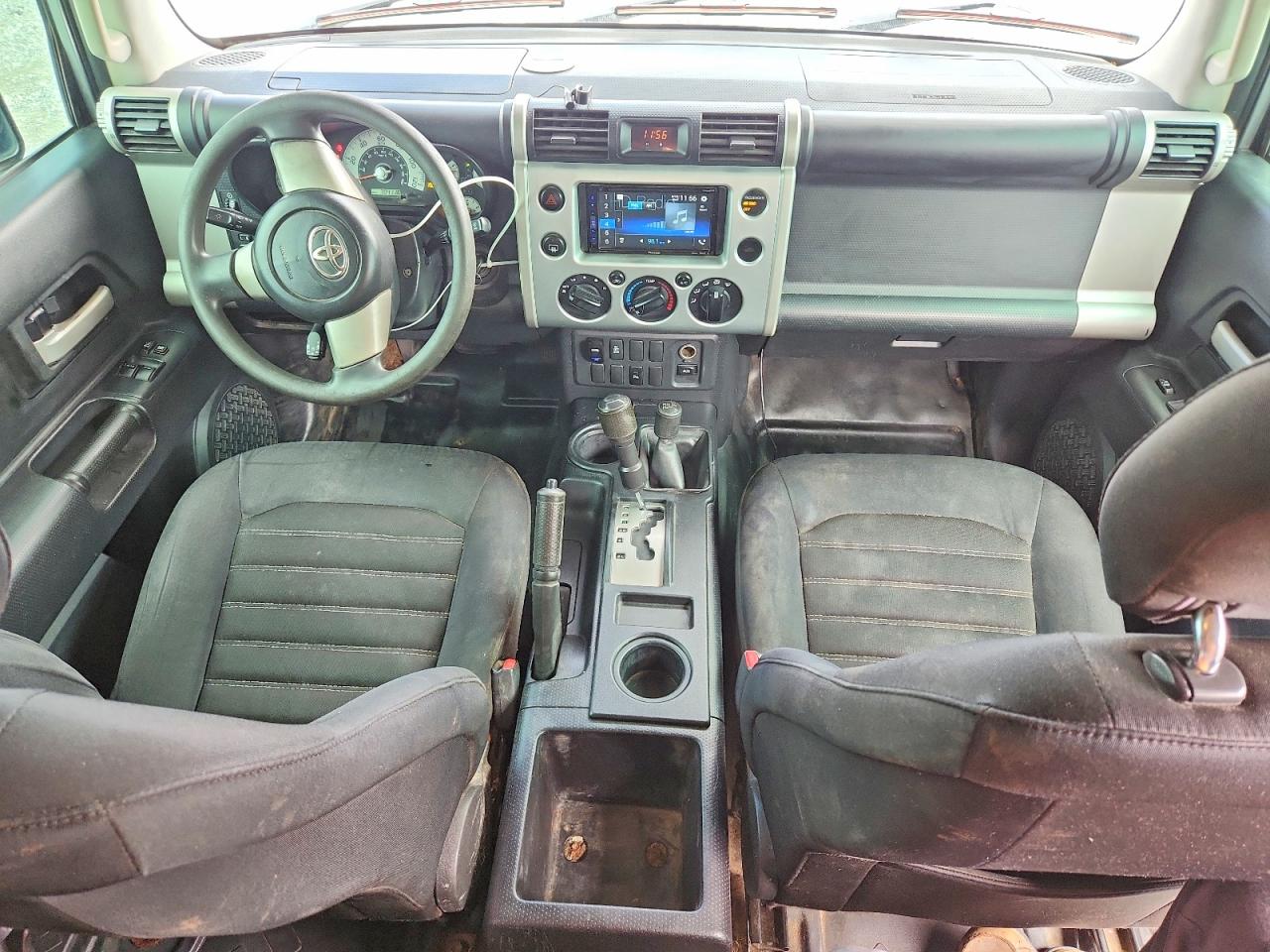 2008 TOYOTA FJ CRUISER