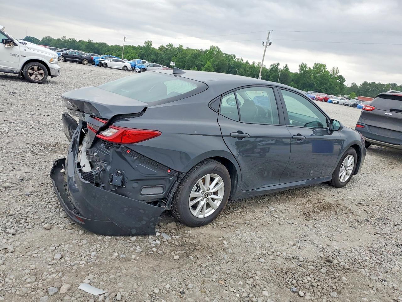 2026 TOYOTA CAMRY