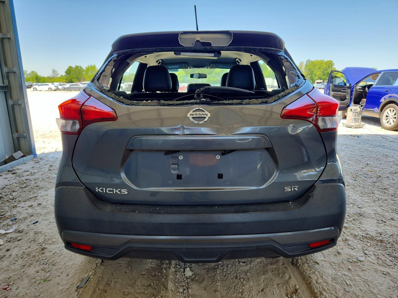 2019 NISSAN KICKS