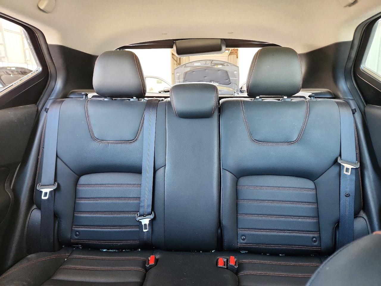 2019 NISSAN KICKS