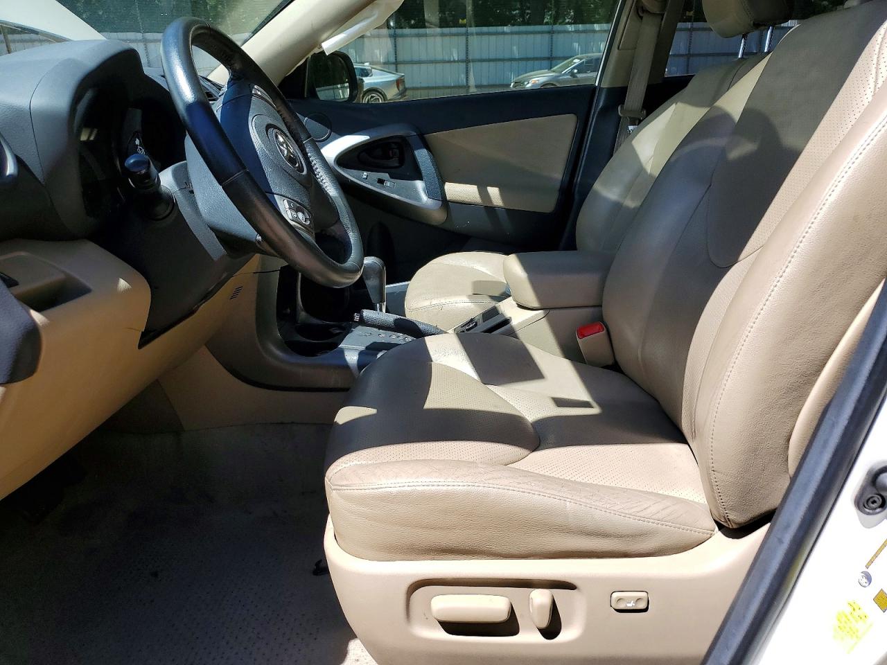 2012 TOYOTA RAV4