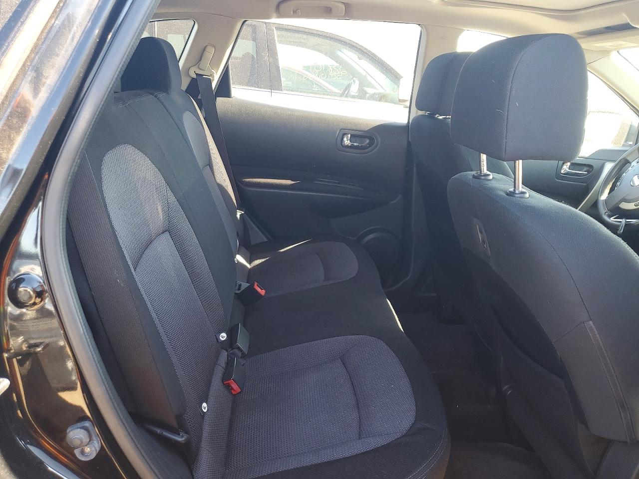 2011 NISSAN ROGUE