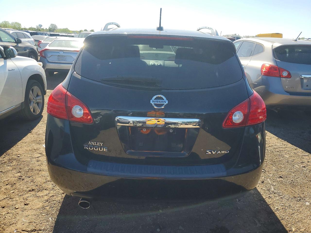 2011 NISSAN ROGUE