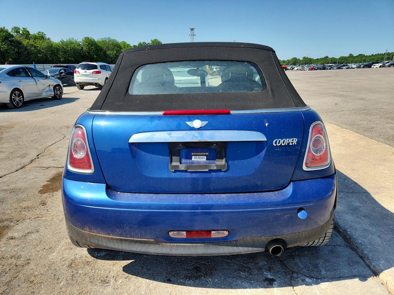 2012 MINI COOPER