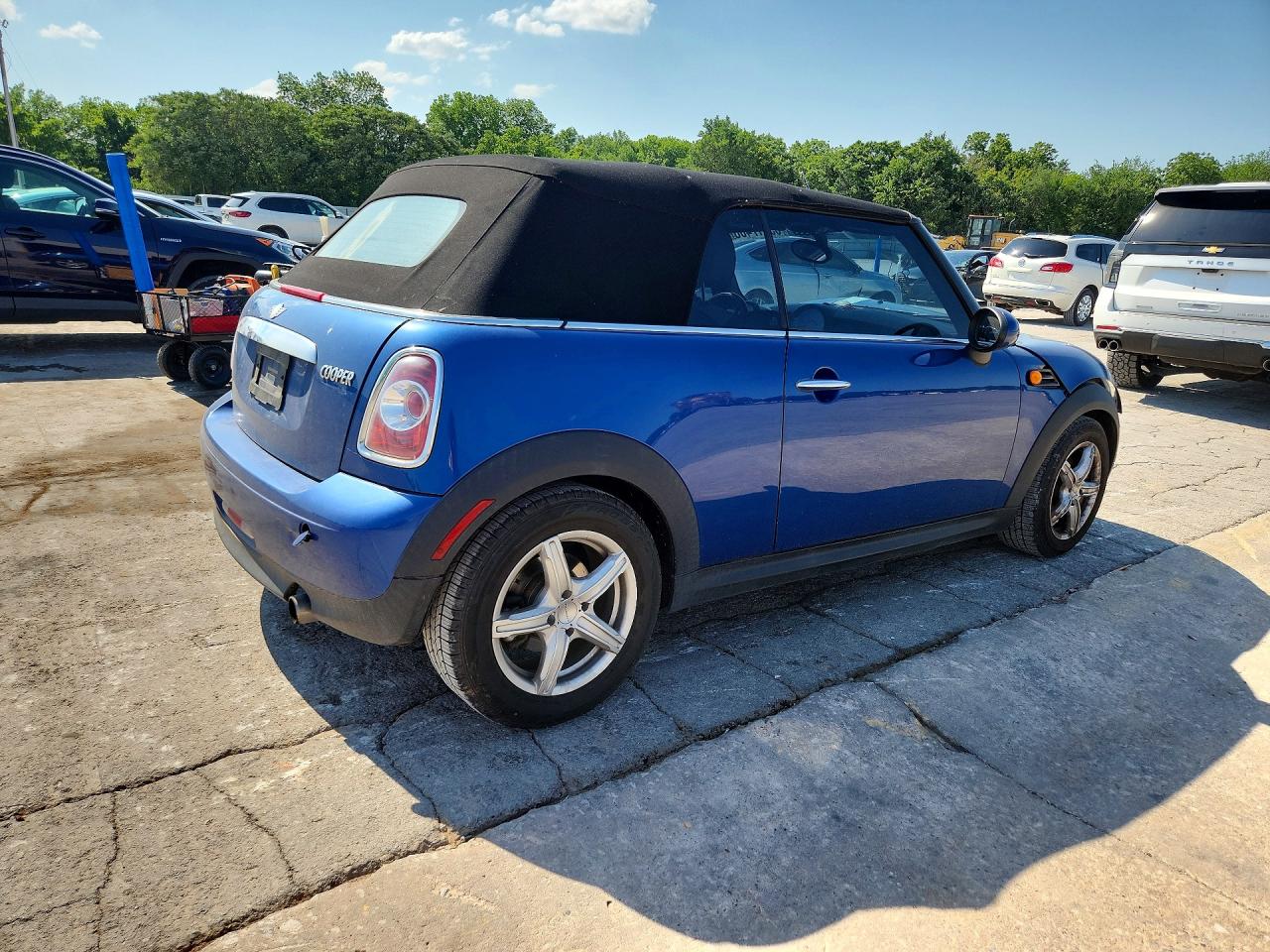 2012 MINI COOPER