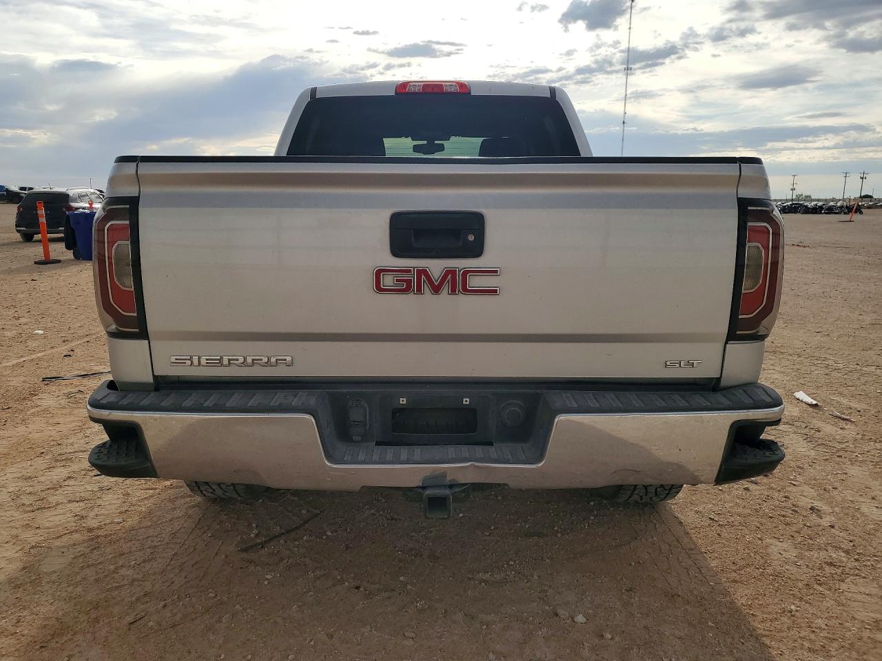 2017 GMC SIERRA